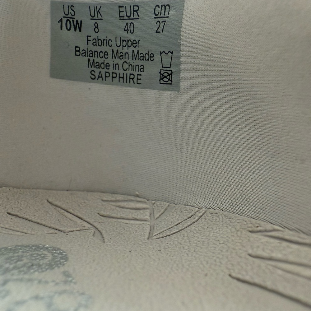 New BZEES Sapphire Women's Light Gray Wedge Sandals - Picture 11 of 12